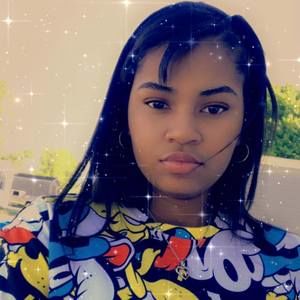 Meet your Posher, Krystal